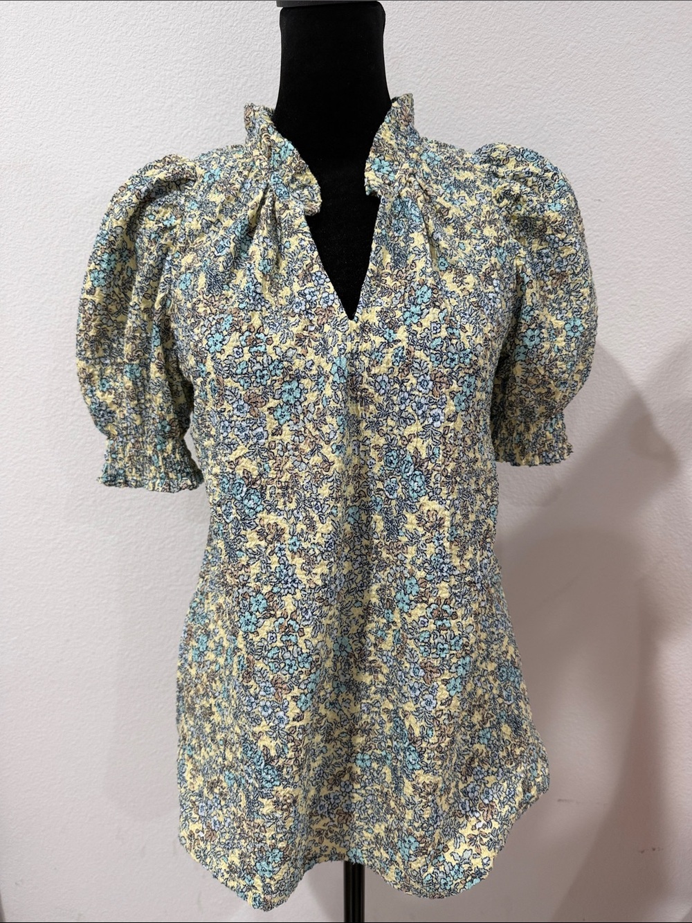 LOFT Women's Floral Blouse - Blue and Yellow